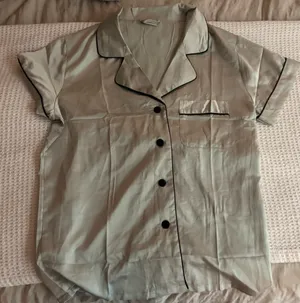 Green silk pjs thumbnail 2