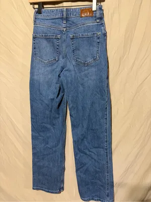 Hollister jeans thumbnail 2