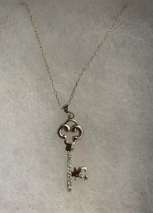 Sterling Silver 925 Heart Key Necklace thumbnail 2