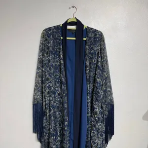 House of Harlow 1960 Blue Print Reska Fringe Sleeve Maxi Dress Sz L thumbnail 3