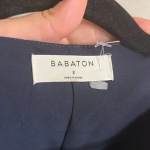 ✨ARITZIA BABATON Wallace Navy Sz Small Dress✨ thumbnail 11