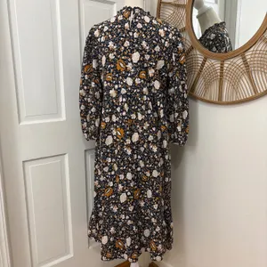 Universal Threads Fall Floral Tiered Midi Dress M Cottagecore Boho‎ Prairie Rustic Modest Teacher thumbnail 4