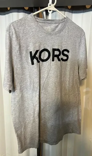 Women’s T-shirt thumbnail 1