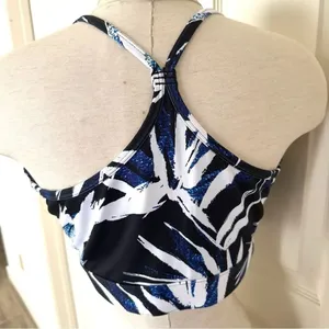 Fabletics Elaine reversible sports bra thumbnail 5