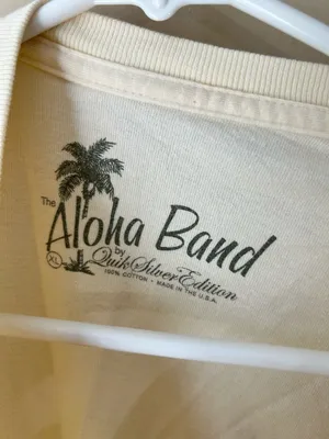 Urban Outfitters Vintage Hawaiian tee thumbnail 2