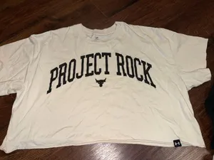 Project Rock Cropped Under Armour tee thumbnail 1