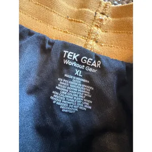Tek Gear colorful patterned lined athletic shorts thumbnail 2