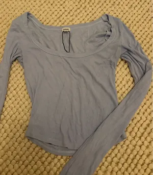 Blue Garage Long Sleeve Top thumbnail 4