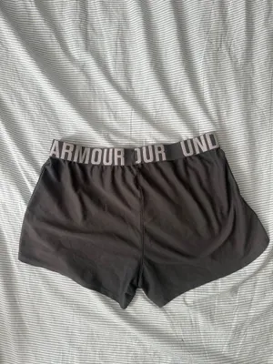 Under Armour Gray Shorts thumbnail 5