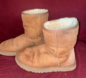 UGG Boots Size 7 thumbnail 1