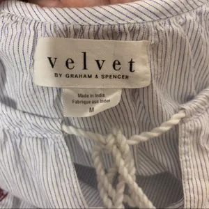 Anthropologie velvet by graham & Spencer Ola embroidered peasant top‎ Sz M thumbnail 8