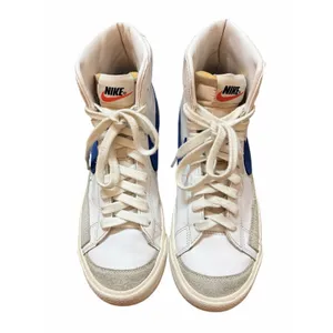 Nike Blazer Mid '77 Shoes Womens Size 8 White Blue Sneakers CZ1055-124 thumbnail 5