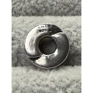 Chamilia 925 Sterling Silver Charm "I love you more" - "I love you xxx" thumbnail 3