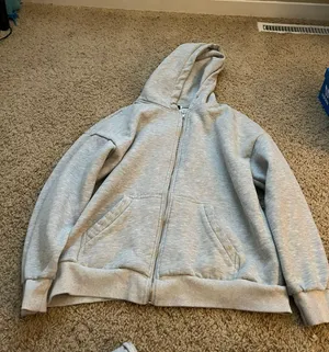 Amazon Sweatshirt thumbnail 1