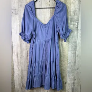 Beyond Words (Flawed with a Stain…looks like water marks) Size XL Chambr… thumbnail 2