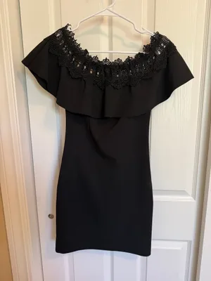 Black off the shoulder dress Size 1 thumbnail 1