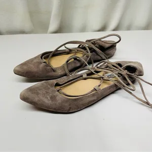 Steve Madden Eleanor Suede Lace-Up Ballet Flats Taupe Size 7.5 thumbnail 3