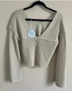 Cloud Ten Semi Cropped Sweater thumbnail 2