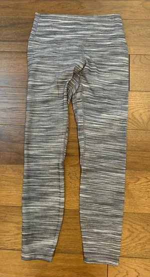 lululemon athletica Gray Space-Dye Leggings Size 6 - 25" - C1-133 thumbnail 1