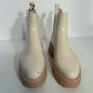 Dolce Vita Womens‎ Cream Waterproof Chelsea Rain Boots Lug Sole Size 8 thumbnail 2