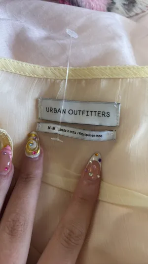 Urban Outfitters Top thumbnail 2