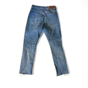 Madewell The High-Rise Slim Boyjean Step-Hem Edition Jeans 24‎ Casual Distressed thumbnail 5
