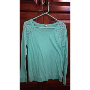 Victoria’s Secret Pink t-shirt thumbnail 5