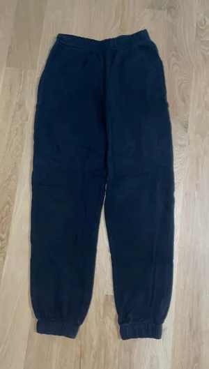 Hollister Sweatpants Black Ultra High-Rise thumbnail 1