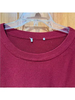Red Women's Top Elegant Size 2X thumbnail 3