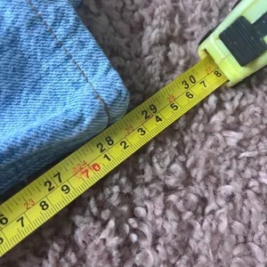 Pacsun 90s Boyfriend Jeans Womens 26 (actual 25x29) Blue Denim Distressed Zip thumbnail 11