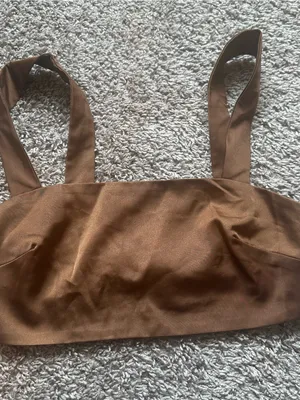 Le Lis Brown Satin Crop Top with Wide Straps thumbnail 3