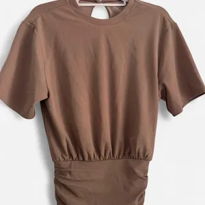 Abercrombie & Fitch Taupe Ruched Mini Dress – Bodycon Short Sleeve Neutral xs thumbnail 4
