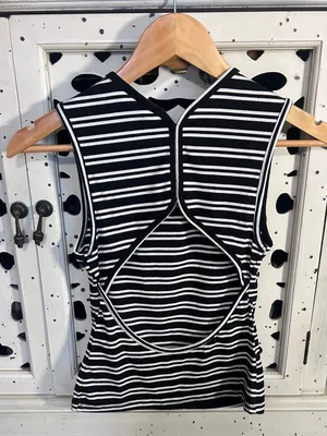 NWT Wild Fable Women’s Black White Striped Sleeveless Tank Top Size S thumbnail 6