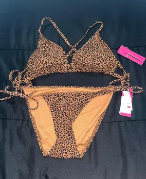 Target Cheetah Bikini Set thumbnail 1
