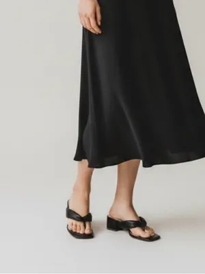C. EST 1946 Leather Slide Sandals 7 Black EUC thumbnail 9