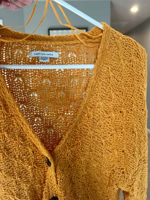 American Eagle Sweater thumbnail 2