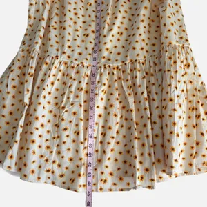 WeWoreWhat Ivory Ditsy Daisy Boho Floral Smocked Midi Dress Women’s Size XS NWT thumbnail 7