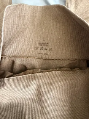 NVGTN High-Waist Tummy-Control Leggings in Taupe thumbnail 3