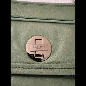 Kate Spade Green and White Leather Handbag thumbnail 2