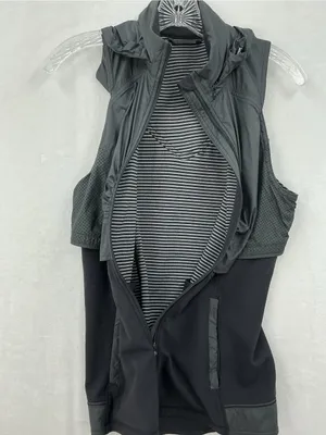 lululemon athletica Black Layered Lightweight Vest 1094 thumbnail 8