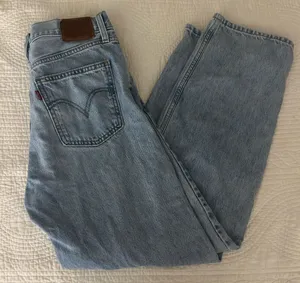 Levi’s Dad Jeans thumbnail 1