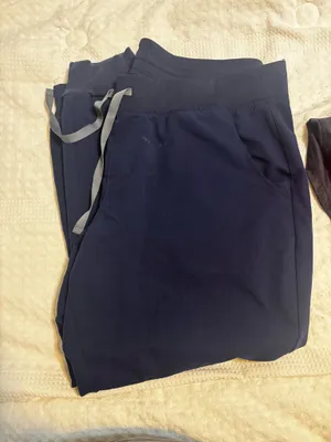 FIGS Scrub Pants Jogger Women’s thumbnail 1