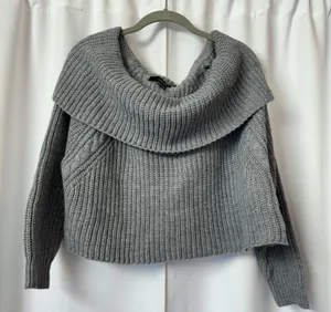 Forever 21 Solid Gray Y2K Off the Shoulder Baggy Pullover Sweater Size Medium thumbnail 1