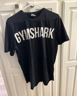Gymshark T-Shirt thumbnail 1