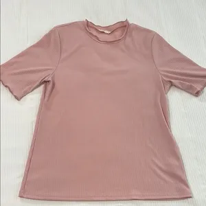 Fitted Pink Short Sleeve T-Shirt thumbnail 1