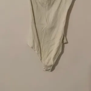 Skims White Ribbed Knit Cotton‎ Tank Bodysuit Size Large thumbnail 2