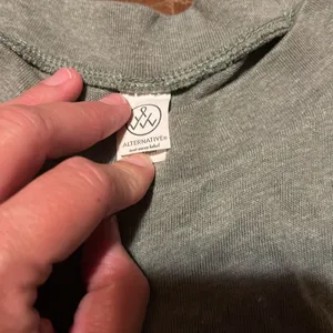 Alternative Light green crop top thumbnail 3