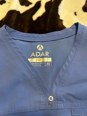 Adar Amazon Scrubs thumbnail 3