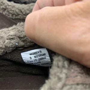 LL Bean Brown Suede Zipper Primasoft Shoes Woman’s Size 9 M thumbnail 2