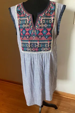 Savanna Jane Boho‎ Embroidered Dress Large thumbnail 1